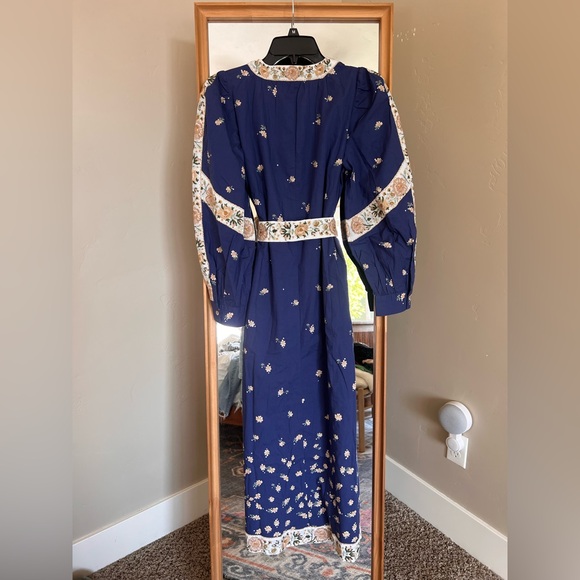 Exclusive Blue Elizabeth Print Longsleeve Caftan Dress Dress for Tuckernuck - Picture 5 of 5
